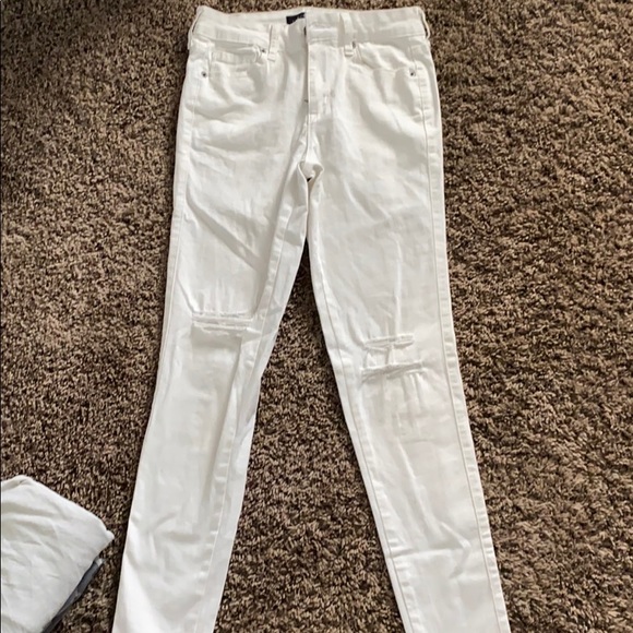 White Jeans - Picture 1 of 2
